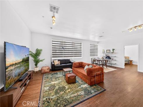 435 W Center Street  316 , Anaheim, CA
