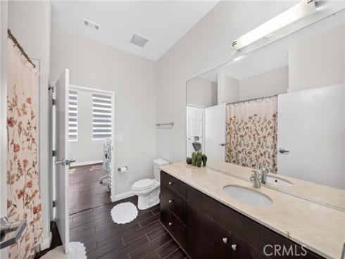 435 W Center Street  316 , Anaheim, CA