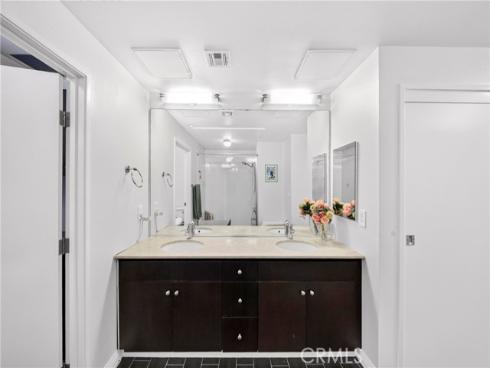 435 W Center Street  316 , Anaheim, CA