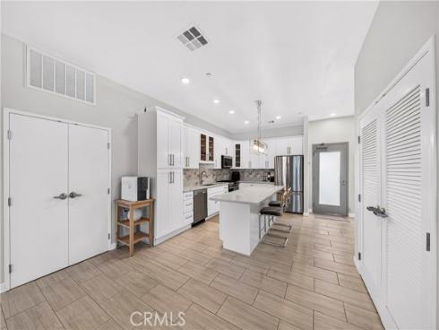 435 W Center Street  316 , Anaheim, CA