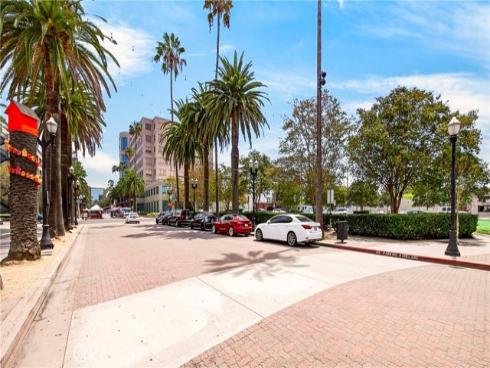 435 W Center Street  316 , Anaheim, CA