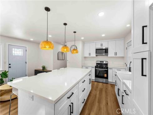 1631 E Arbutus , Anaheim, CA