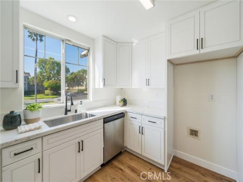 515 E Cypress  , Anaheim, CA