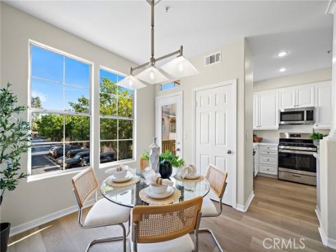 551 W Summerfield  , Anaheim, CA
