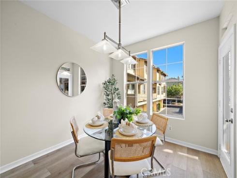 551 W Summerfield  , Anaheim, CA
