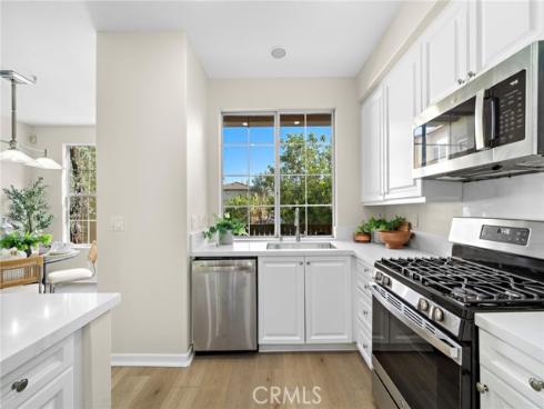 551 W Summerfield  , Anaheim, CA