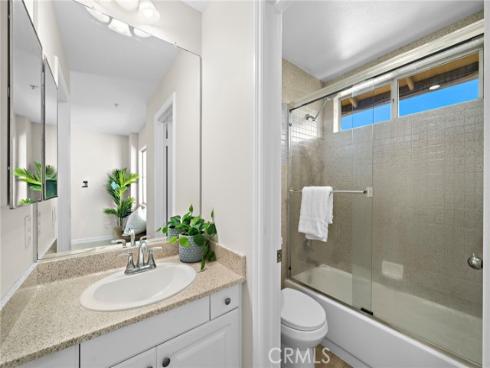 551 W Summerfield  , Anaheim, CA