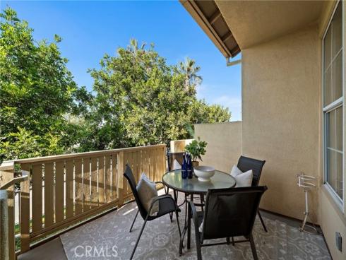 551 W Summerfield  , Anaheim, CA