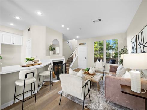 551 W Summerfield  , Anaheim, CA