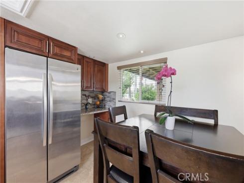 1946 W Broadway , Anaheim, CA