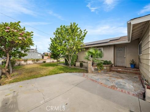 1943 W Victoria , Anaheim, CA