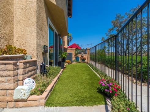 6097 E Montefino  , Anaheim, CA