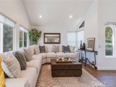 6097 E Montefino  , Anaheim, CA