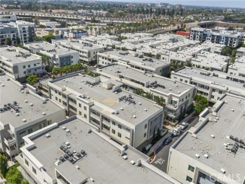 1867 S Union 60 Street, Anaheim, CA
