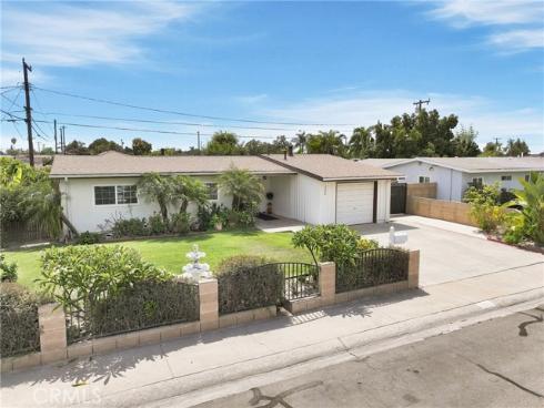 1284 E Florida  , Anaheim, CA