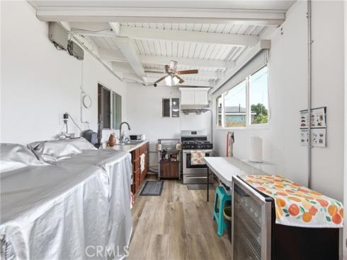 1284 E Florida  , Anaheim, CA