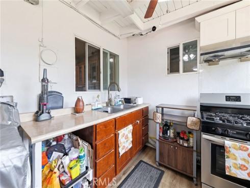 1284 E Florida  , Anaheim, CA