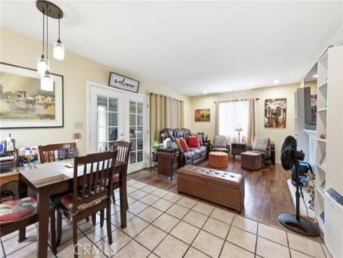 1284 E Florida  , Anaheim, CA