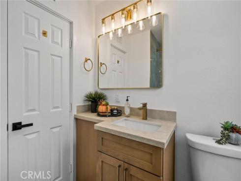 1774 W Niobe , Anaheim, CA