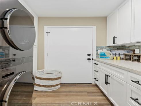 1216 E Clifpark Way, Anaheim, CA