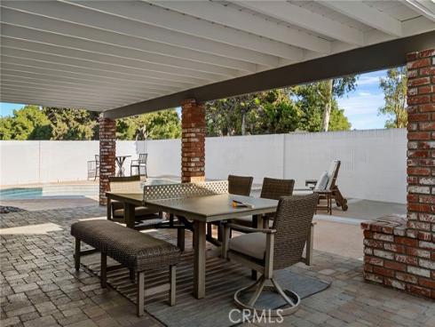 1216 E Clifpark Way, Anaheim, CA