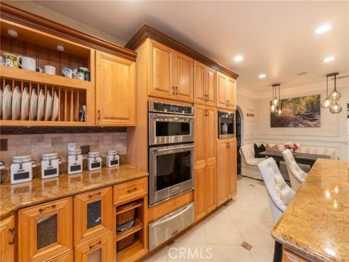 1861 W Chalet , Anaheim, CA