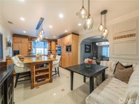 1861 W Chalet , Anaheim, CA