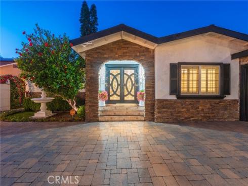 1861 W Chalet , Anaheim, CA