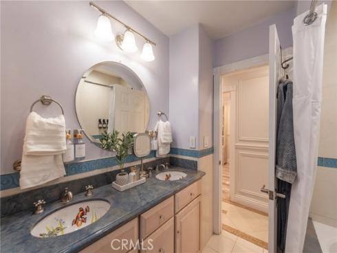 1861 W Chalet , Anaheim, CA