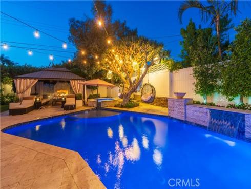 1861 W Chalet , Anaheim, CA