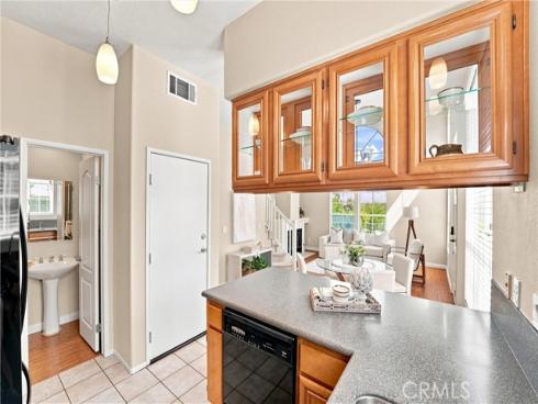 1080 South Rossano Way , Anaheim, CA