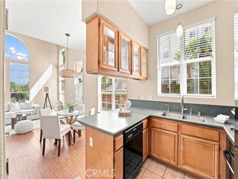 1080 South Rossano Way , Anaheim, CA