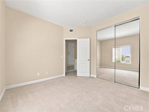 1080 South Rossano Way , Anaheim, CA