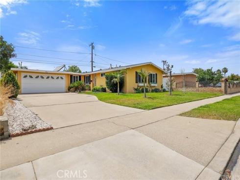 935 N. Fairview