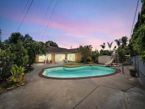 2009 S Eileen Drive, Anaheim, CA