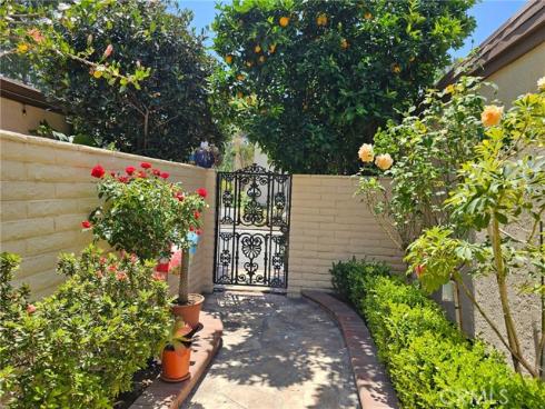 304 S Vista Del Canon , Anaheim, CA