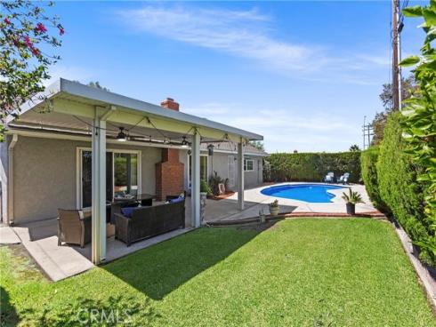 2505 E Oshkosh , Anaheim, CA