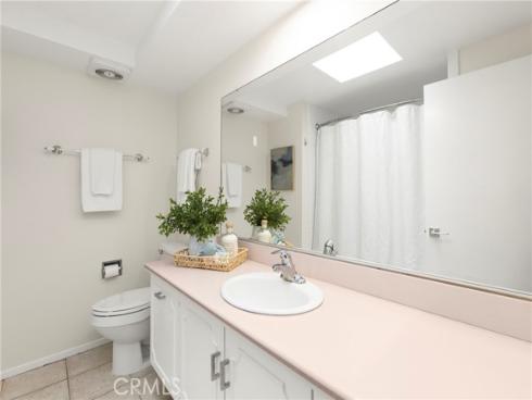 2505 E Oshkosh , Anaheim, CA