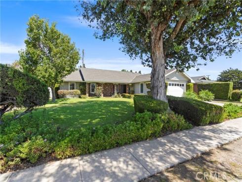 2505 E Oshkosh , Anaheim, CA
