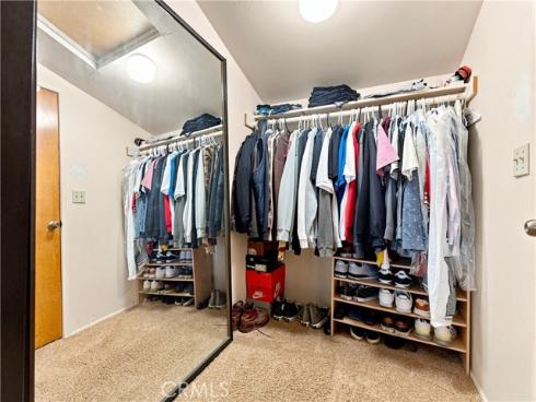 946 S Mccloud , Anaheim, CA
