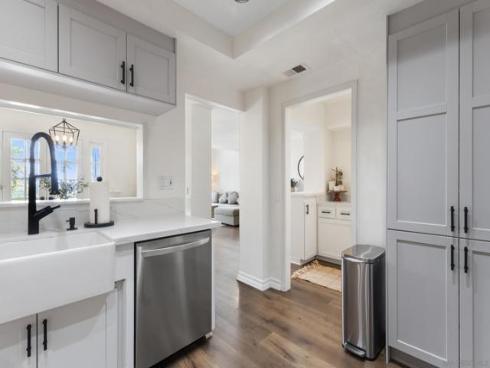 984  S Rim Crest Dr  7 , Anaheim, CA