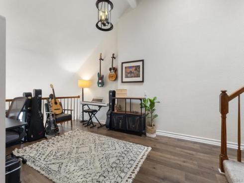 984  S Rim Crest Dr  7 , Anaheim, CA