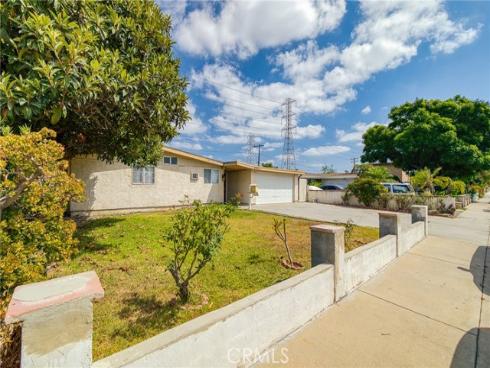 9591 Crestwood , Anaheim, CA