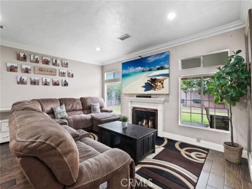 1313 E Merona   Place, Anaheim, CA