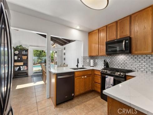 1823 N Budlong Circle, Anaheim, CA