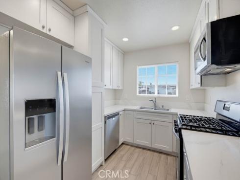 1403 E Florida , Anaheim, CA