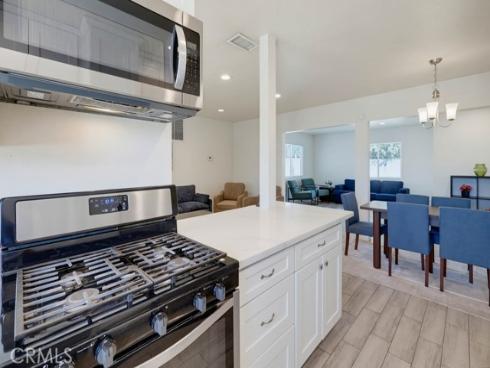 1403 E Florida , Anaheim, CA