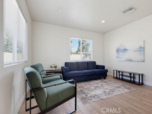1403 E Florida , Anaheim, CA