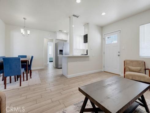 1403 E Florida , Anaheim, CA