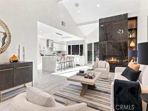 991 S Park Rim   Circle, Anaheim, CA